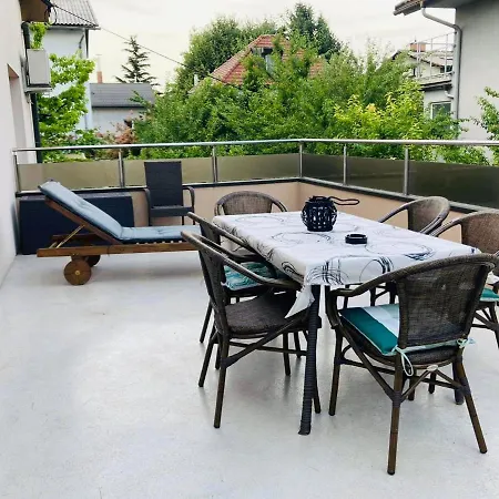Armic Apartment *